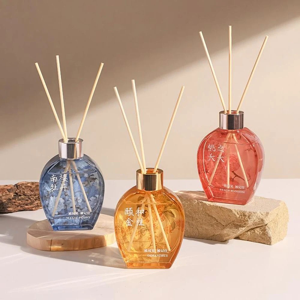 SV-RD04 faceted coloured glass reed diffuser bottles – Scentvita